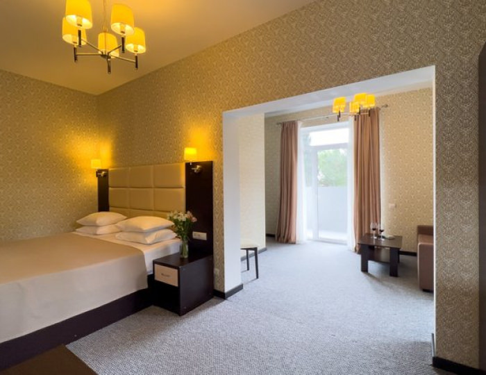 ЛЮКС 2-МЕСТНЫЙ 2-КОМНАТНЫЙ - Отель «Жоэквара» Гагра