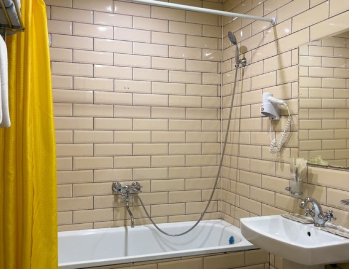 СЕМЕЙНЫЙ 4-МЕСТНЫЙ 2-КОМНАТНЫЙ - Отель «Жоэквара» Гагра