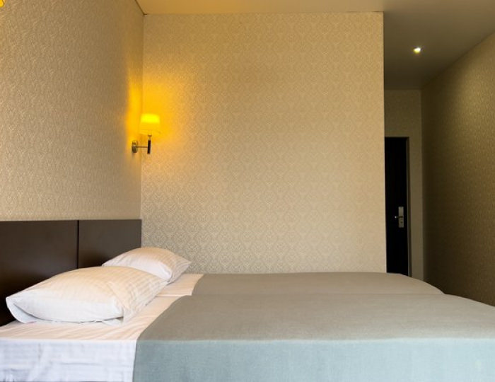 СТАНДАРТНЫЙ 2-МЕСТНЫЙ КОМФОРТ (С БАЛКОНОМ) - Отель «Жоэквара» Гагра