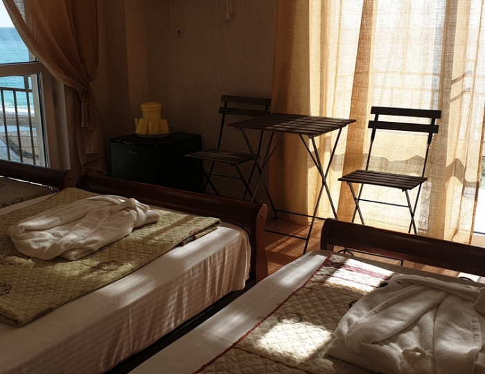 Стандартный 3-местный 1-комнатный с балконом корпус 3 Жемчужина - Отель «Жоэквара» Гагра